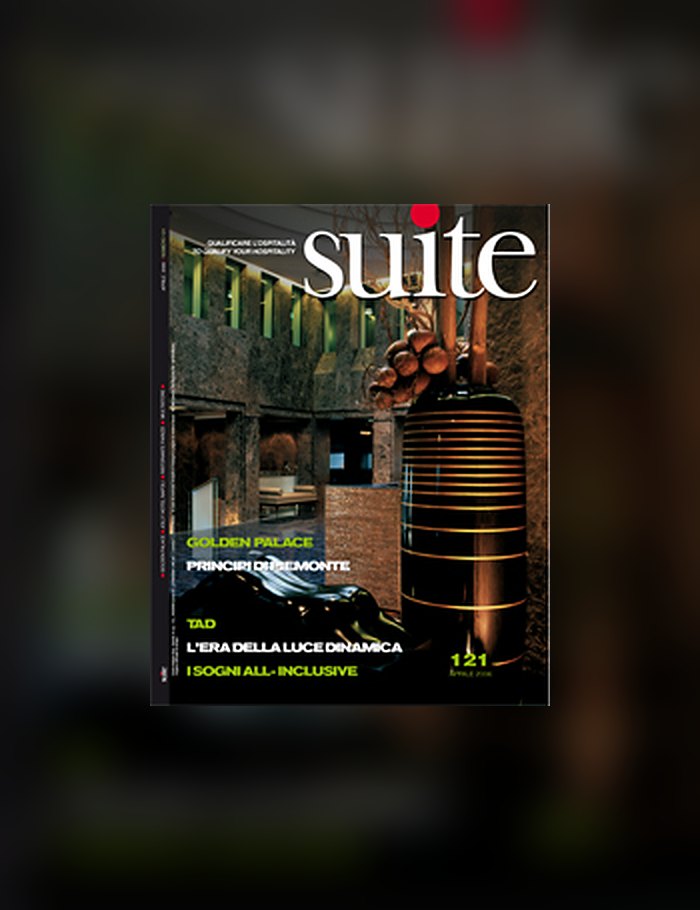 Titelseite von Suite 121, April 2006