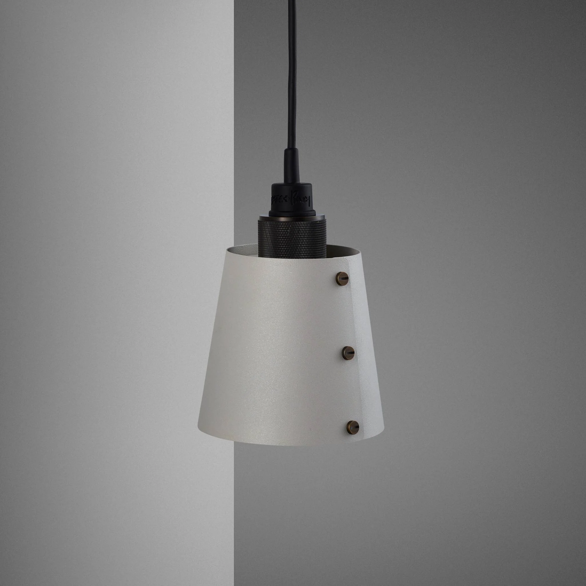 HOOKED WALL / CROSS / SMALL / STONE · SMOKED BRONZE · 2