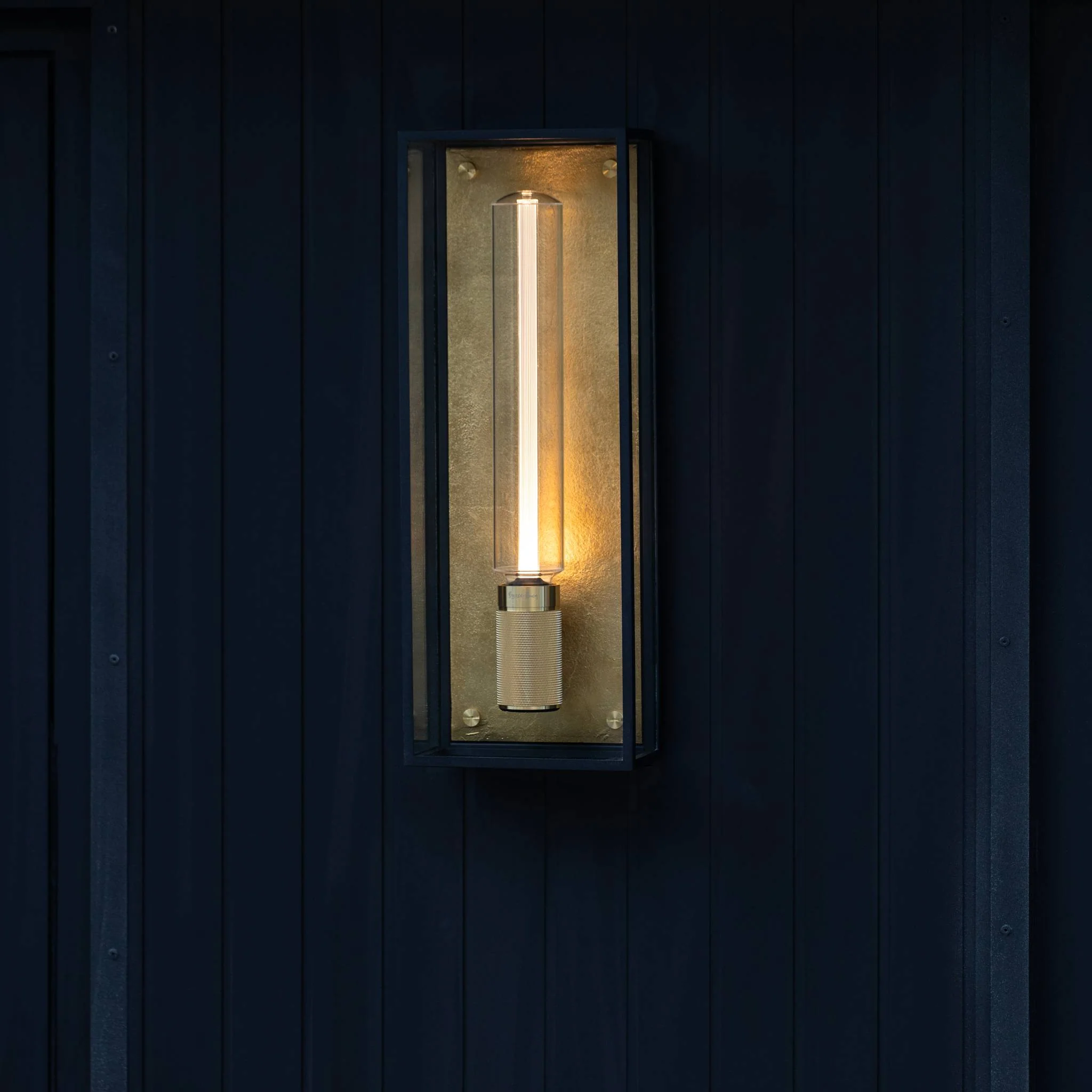 CAGED WET / WALL / CROSS / LARGE · BRASS · 8
