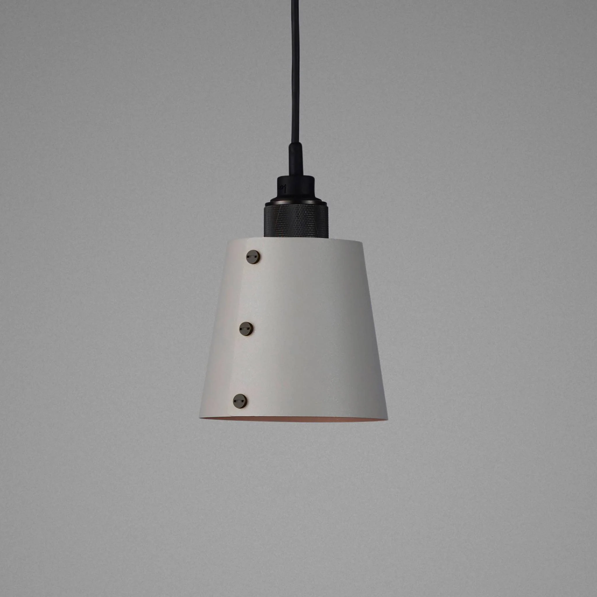 HOOKED 1.0 / SMALL / CROSS / STONE · SMOKED BRONZE / 2.0M · 2