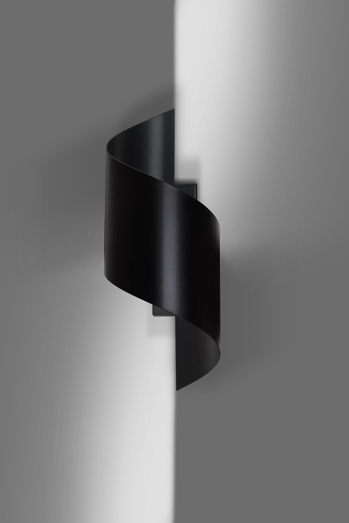 Applique murale noire Spiner