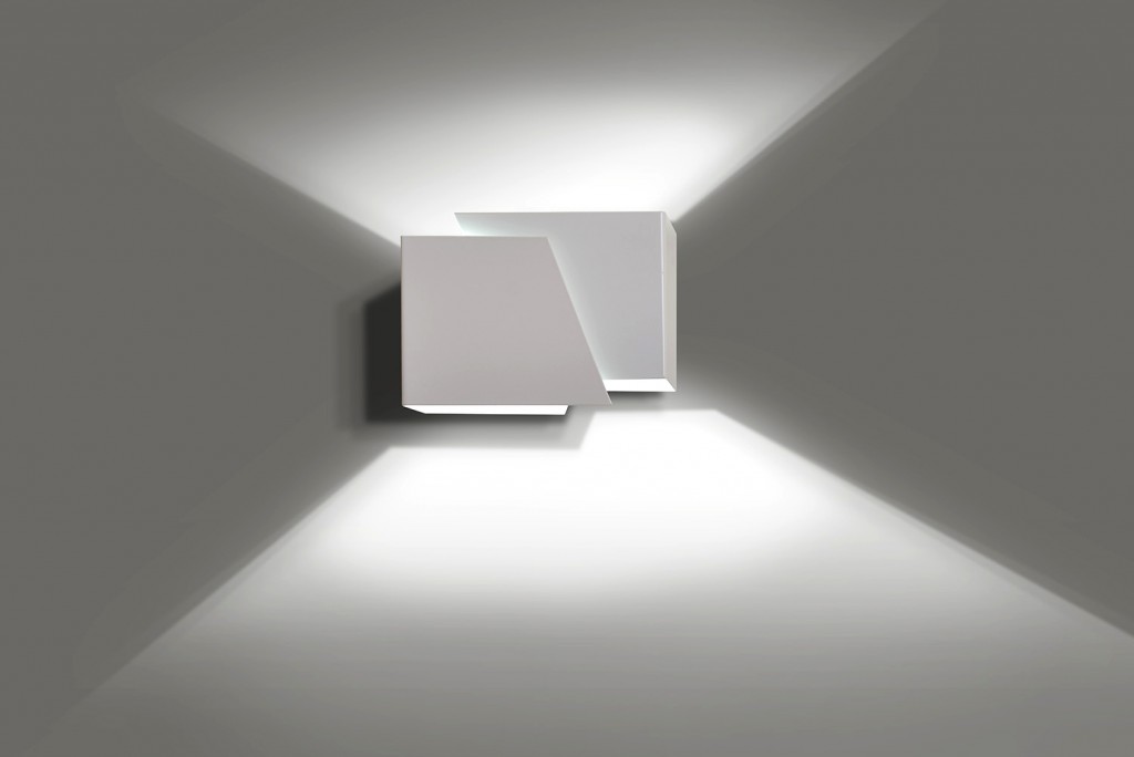 Frost White wall lamp