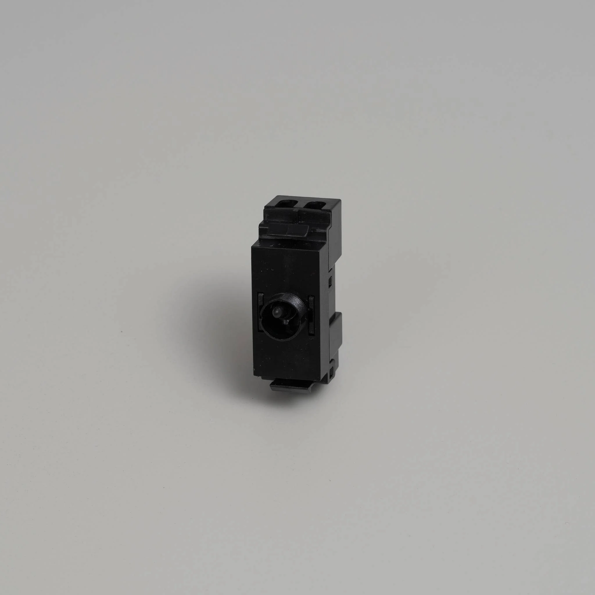 TOGGLE MODULE / RETRACTIVE
