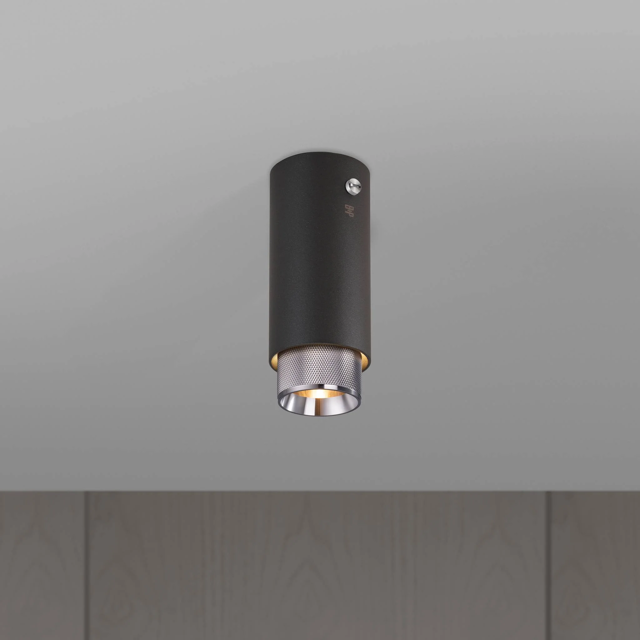 Strahler EXHAUST SURFACE / CROSS / GRAPHITE